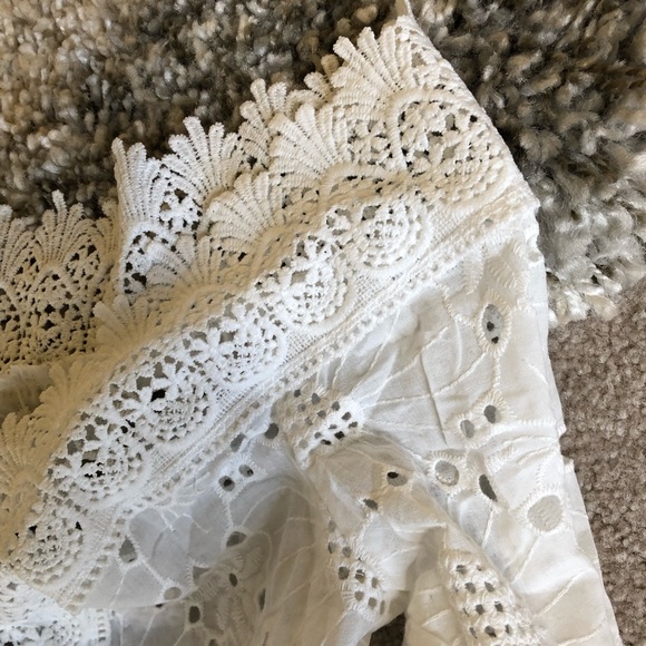 Crochet Front Top - Picture 5 of 7